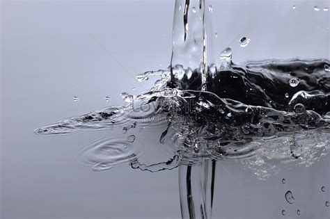 Pour Water Picture And HD Photos | Free Download On Lovepik