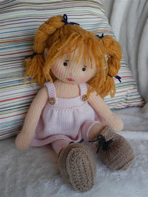 40 Key Tactics The Pros Use For Free Hand Knitted Dolls Clothes