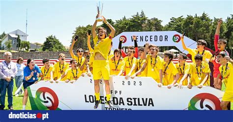 Madeira conquista Torneio Lopes da Silva e faz história DNOTICIAS PT