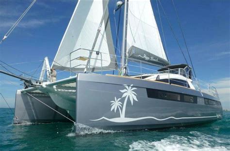 pin en barche boats navegacion yates paseo en barco