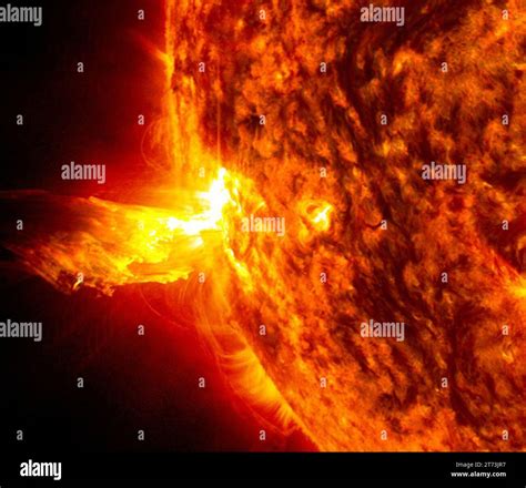 Solar eruption hi-res stock photography and images - Alamy