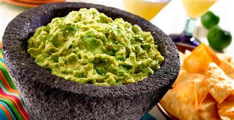 Guacamole Y Camarones Enchipotlados Platillos Mexicanos Destacan En