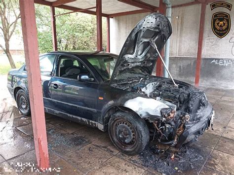 Fotogalerie Po R Osobn Ho Automobilu Ve Vset Nsk Ulici U Be Vy