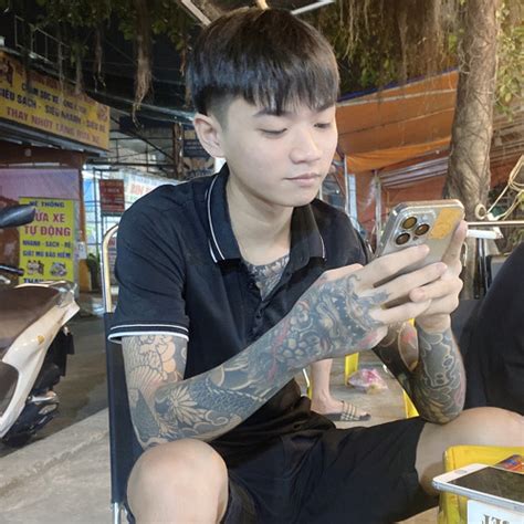 Stream Nst K Hot Tik Tok Th C T M Con S U Th C Eo V Mix By Th C Eo V Listen Online