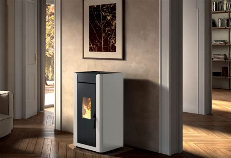 Royal Alida Air 120 Stufa A Pellet Ad Aria Canalizzabile 12kw Serbatoio