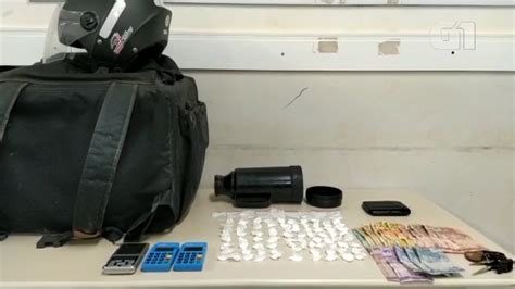 Vídeo Homens São Presos Ao Fazer Entrega Delivery De Drogas No Oeste Da Bahia Bahia G1