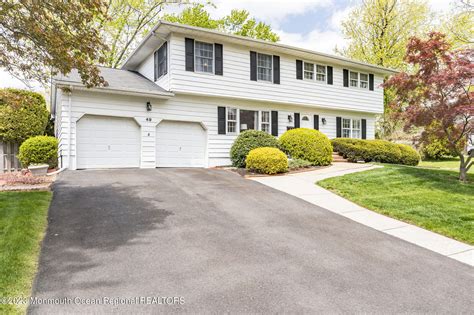 49 Chestnut Drive Matawan Nj 07747 Trulia