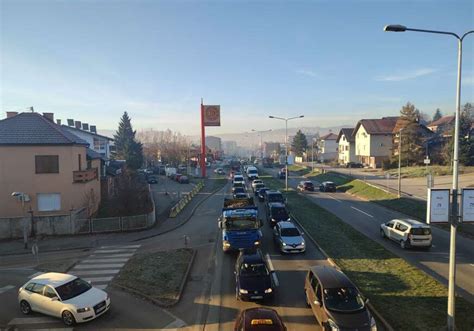 Saobraćajne gužve na zapadnom tranzitu stvaraju nervozu