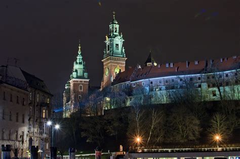 Wawel Castle Poland Castles Houses Krakow Night Street Lights HD