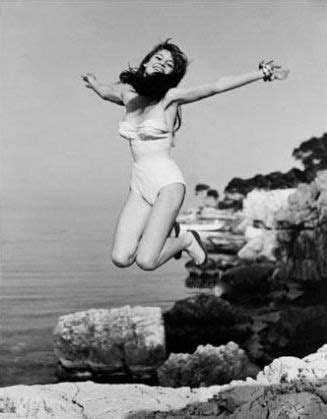 Philippe Halsman - Jumpology — PiqueShow