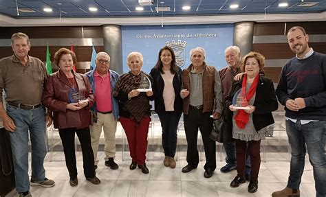 Almu Car Rinde Homenaje A Parejas Que Celebran Este A O Las Bodas De