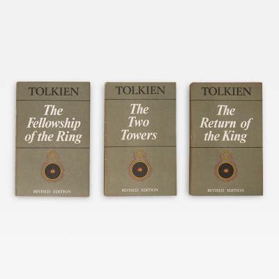 J.R.R. TOLKIEN - The Lord of the Rings. by J.R.R. TOLKIEN