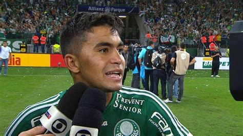 Dudu pode reestrear pelo Palmeiras em clássico que colocou o atacante