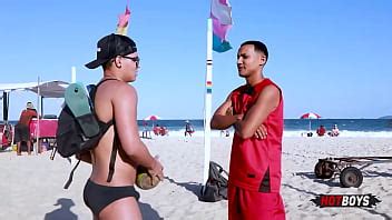 Fodendo O Safado Que Conheci Na Praia XVIDEOS