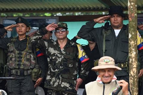 Iván Mordisco el jefe de las disidencias de las FARC que había sido