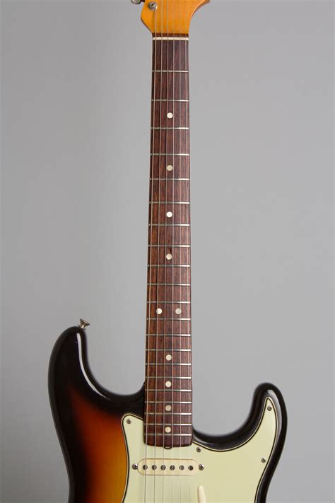 Fender Stratocaster Solid Body Electric Guitar Retrofret