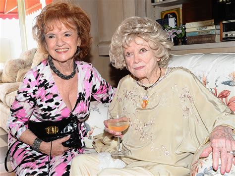 Phyllis Diller 1917 2012 Photo 1 Cbs News