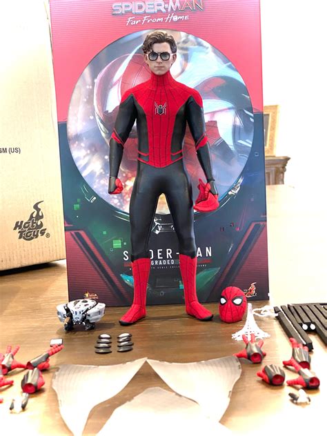 Hot Toys Collectibles Spider Man Far From Home Upgraded Suit R