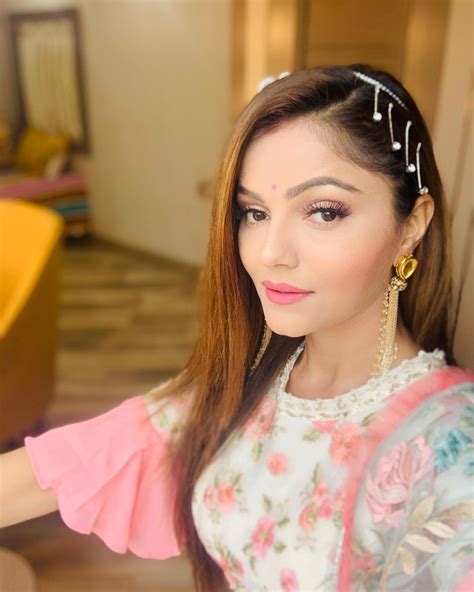 Rubina Dilaik Looks Drop Dead Gorgeous In Her Latest Pictures The