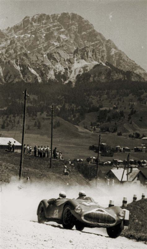 1950 Coppa Delle Dolomiti Una Lunga Scia Di Polvere Segue Il