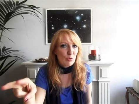 Horoscope Scorpion Octobre 2013 Avec Veerle YouTube