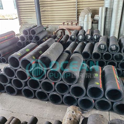 Non Cohesive And Non Scaling Surfaced Rubber Hose For Reclamation