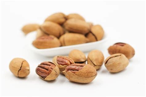 Are Walnuts Effective for Weight Loss? | Medical News Bulletin