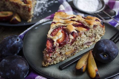 Saftiger Pflaumen Pumpernickel Kuchen Toastenstein