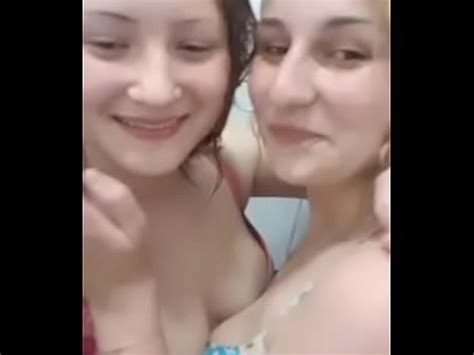 Acción de spa lésbico XVIDEOS