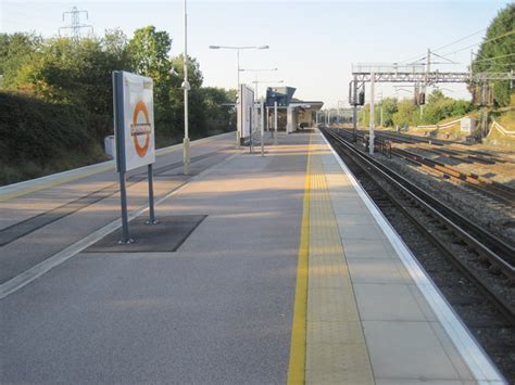 Carpenders Park Railway Station © Nigel Thompson Geograph Britain