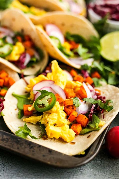 Scrambled Egg Tacos With Creamy Avocado Sauce