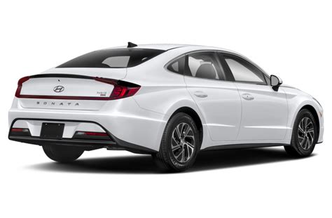 2022 Hyundai Sonata Hybrid Specs, Price, MPG & Reviews | Cars.com