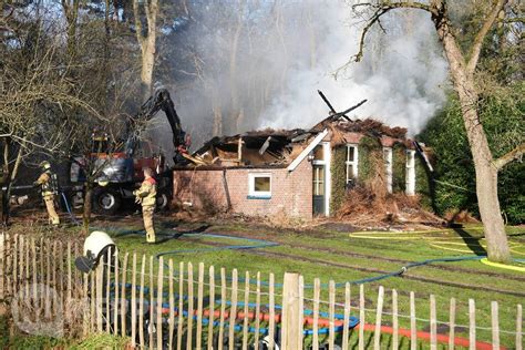 Update Uitslaande Brand In Recreatiewoning Staphorst Foto Video