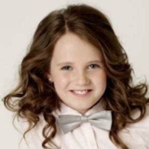 Amira Willighagen - Age, Family, Bio | Famous Birthdays