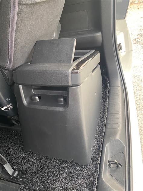 Toyota Vellfire Anh 20 Console Box Auto Accessories On Carousell