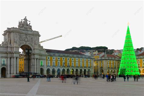 Christmas Tree At Terreiro Do Paco In Lisbon Comercio Portuguese