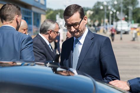 Wypadek rządowej kolumny na Podlasiu Morawiecki jechał w kolumnie