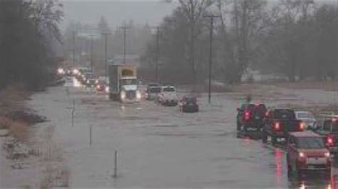 Heavy Rain Snowmelt Leads To Landslides Flooding In Oregon Youtube