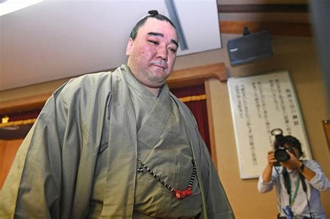 日馬富士：「心から深くおわび」 引退会見一問一答（1） 写真特集1212 毎日新聞