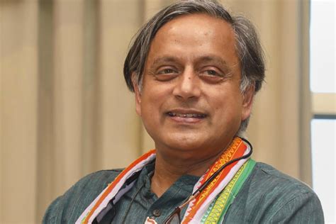 Shashi Tharoor Shashi Tharoor Defends Dk Shivakumar Says He Talked About His Support For