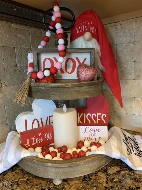 100 Super Romantic Valentines Decorations On A Budget Hubpages