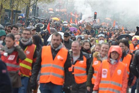 Grève Du 6 Avril Après La Manifestation Des Crispations Dans Le