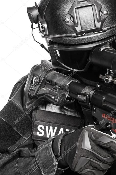 Oficial De Policía Swat Fotografía De Stock © Zabelin 106516952