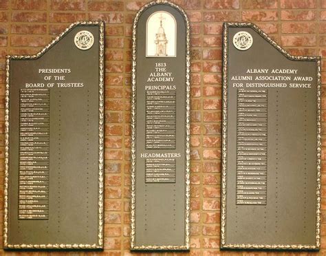 Dedication Plaques For Buildings And Landmarks