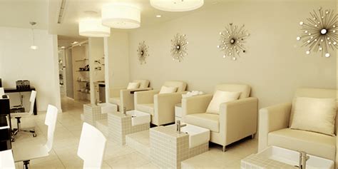 10 Nail Salon Interior Design Ideas