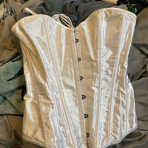 Women S White Corset Depop