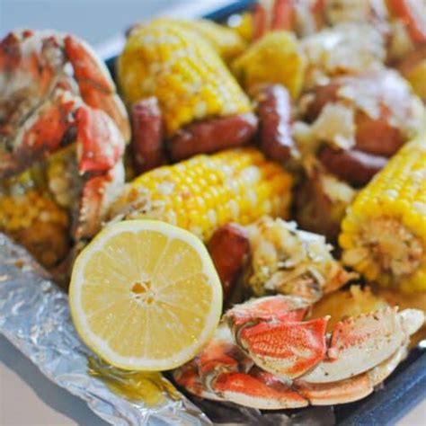 The BEST Dungeness Crab Recipes - The Perfect Tide