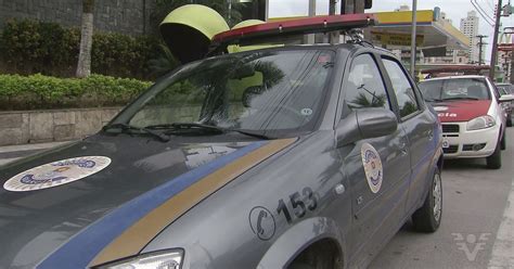 G Criminosos Atiram Contra Carro Da Guarda Municipal De Guaruj Sp