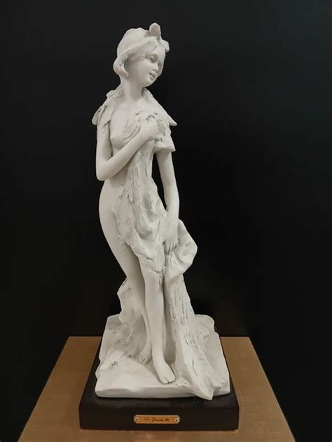 PORCELLANA PORCELAIN STATUA Barbetta Capodimonte Ragazza Nuda Naked Girl Nue EUR PicClick IT
