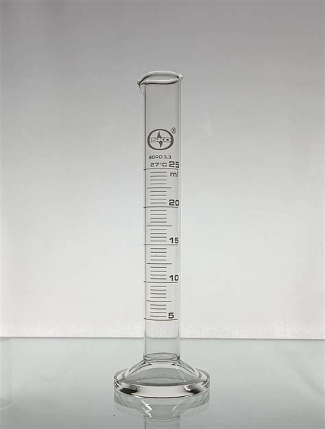 Isko Borosilicate Glass Measuring Cylinder Graduated With Round Base